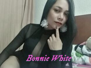 Bonnie_White