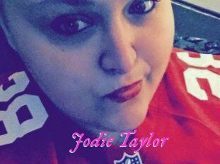 Jodie_Taylor