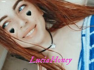 LuciaHoney