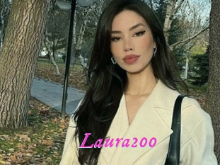 Laura200